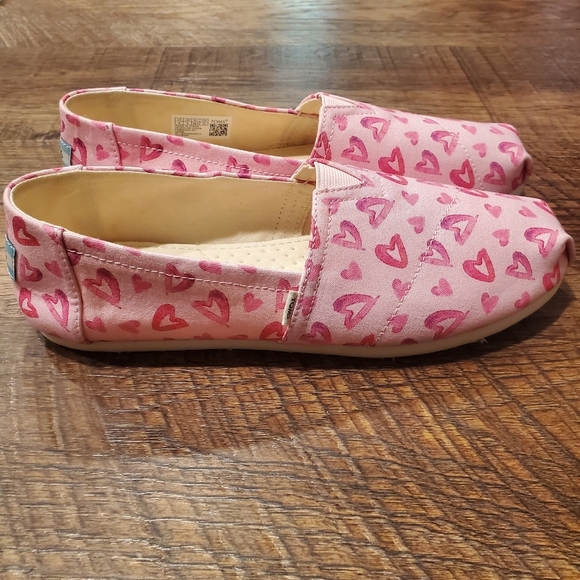 Toms Belmont Flats Canvas Shoes Parfait Pink Hearts Casual Comfy Preppy 8 New - Picture 5 of 8